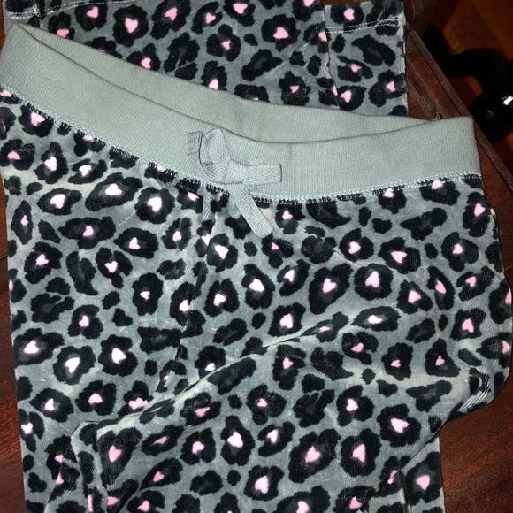 Circo Gray Cheetah Sleep Pants XL - Picture 3 of 6